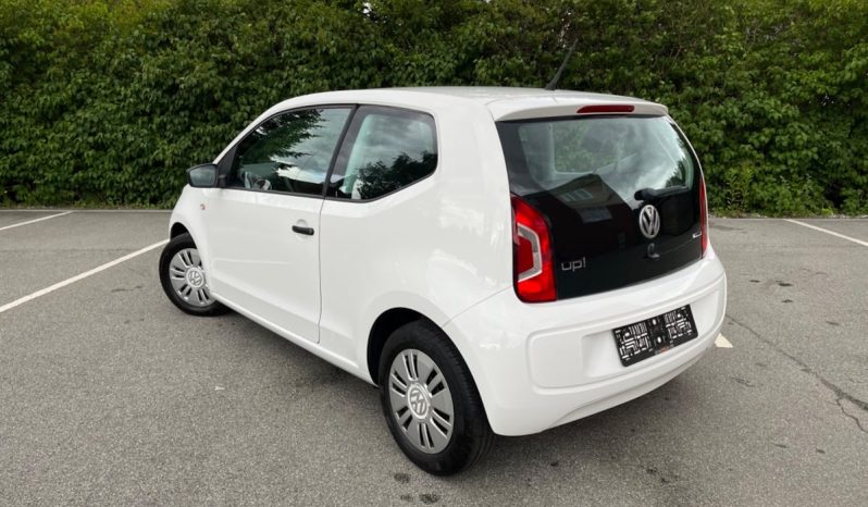 
								VW Up! full									