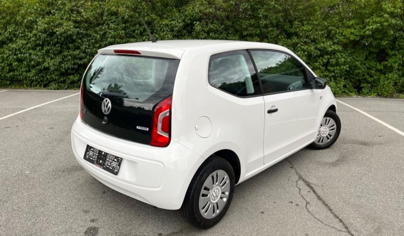 
								VW Up! full									