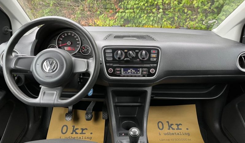 
								VW Up full									