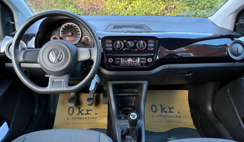 
								VW Up full									