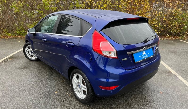 
								Ford Fiesta full									