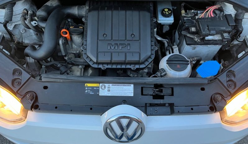 
								VW Up full									