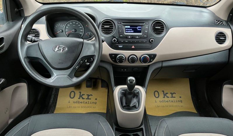 
								Hyundai i10 full									