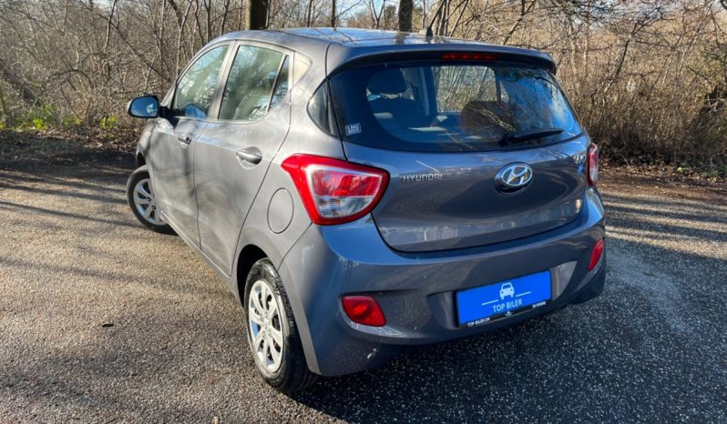 
								Hyundai i10 full									