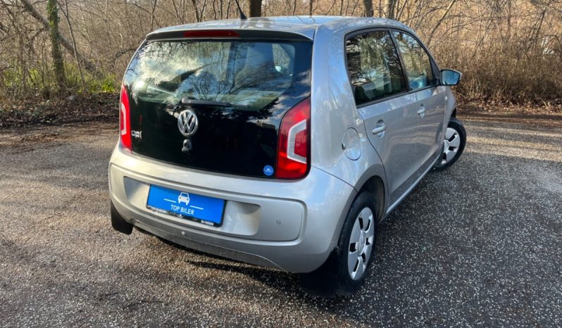 
								VW Up full									