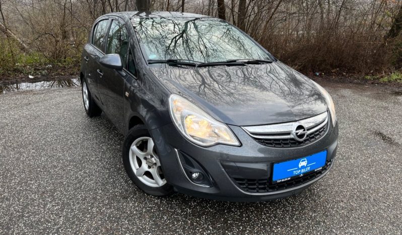 
								Opel Corsa 1,2 16V Cosmo aut. 5d full									