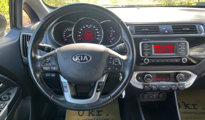 
								Kia Rio 1,2 CVVT Premium 5d full									