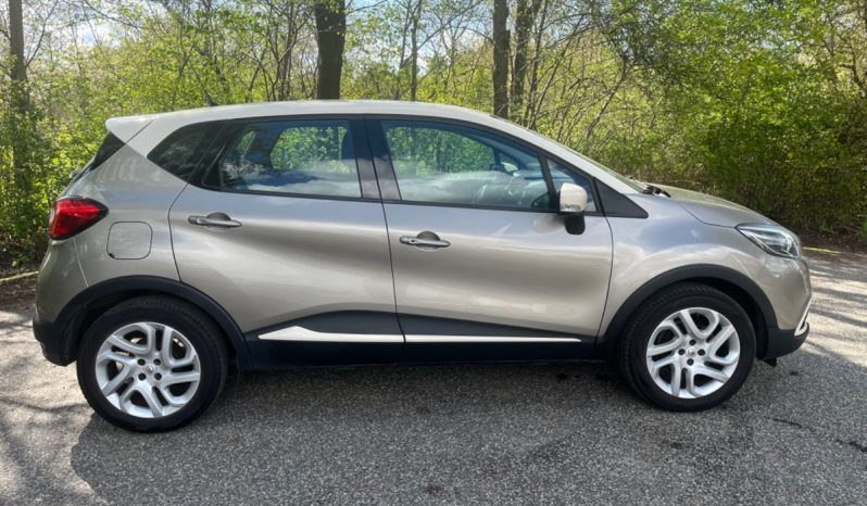 
								Renault Captur 0,9 TCe 90 Dynamique 5d full									