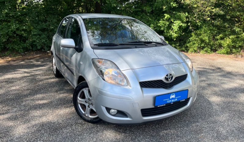 
								Toyota Yaris 1,3 VVT-i T2 Touch MDS 5d full									