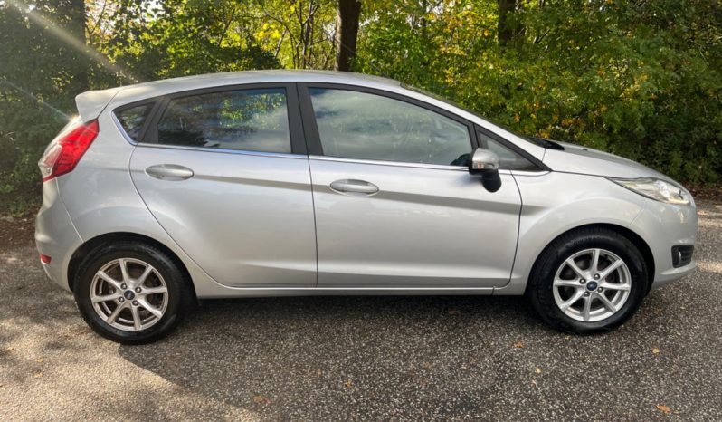 
								Ford Fiesta 1,0 SCTi 125 Titanium 5d full									