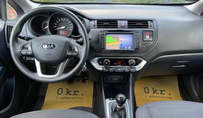 
								Kia Rio 1,2 CVVT World Cup 5d full									