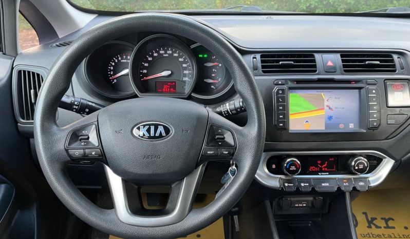 
								Kia Rio 1,2 CVVT World Cup 5d full									