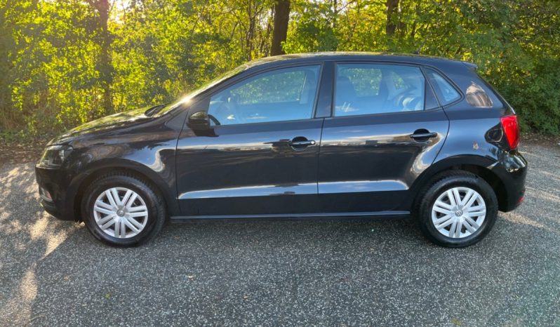 
								VW Polo 1,0 Comfortline 5d full									