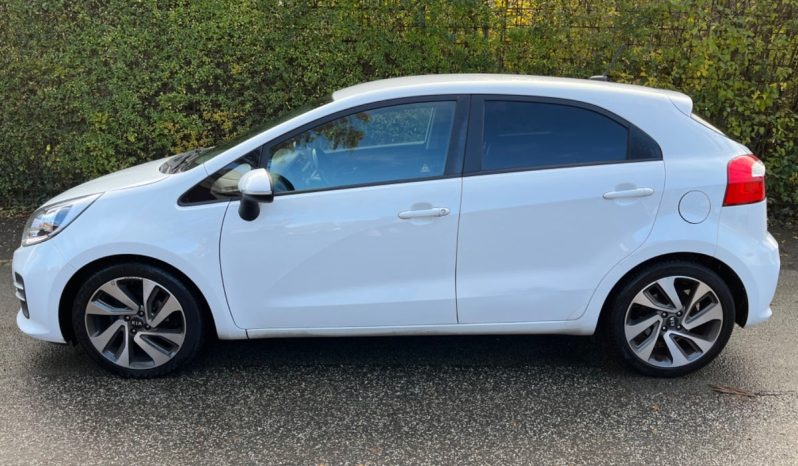 
								Kia Rio 1,2 CVVT Premium 5d full									