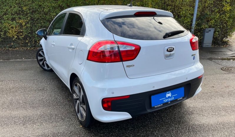 
								Kia Rio 1,2 CVVT Premium 5d full									