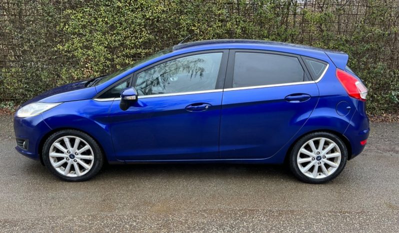 
								Ford Fiesta 1,0 SCTi 125 Titanium 5d full									