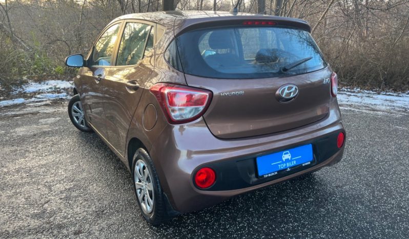 
								Hyundai i10 1,0 Touch 5d full									