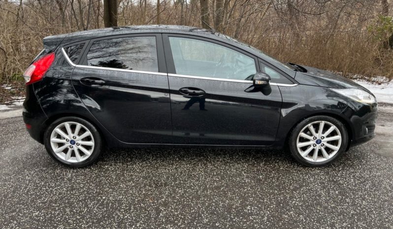 
								Ford Fiesta 1,0 SCTi 100 Titanium 5d full									