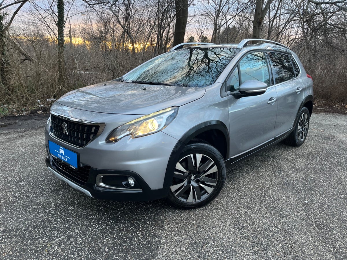 Peugeot 2008 1,2 e-THP 110 Desire Sky 5d