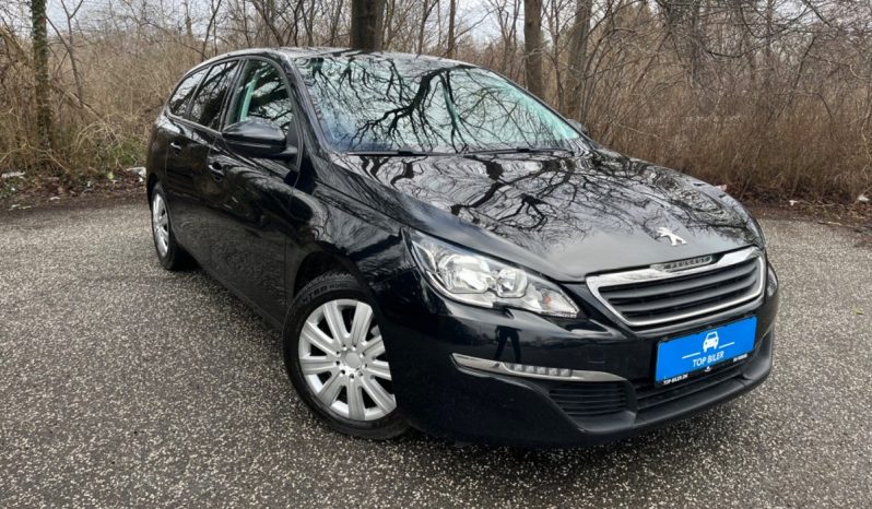 
								Peugeot 308 1,2 e-THP 110 Active SW 5d full									