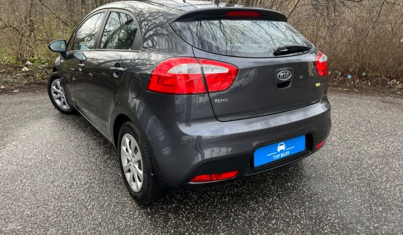 
								Kia Rio 1,2 CVVT Motion 5d full									