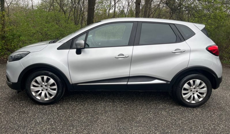 
								Renault Captur 0,9 TCe 90 Dynamique 5d full									