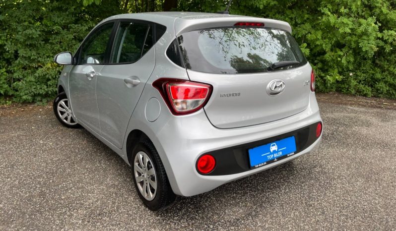 
								Hyundai i10 1,0 Touch 5d full									