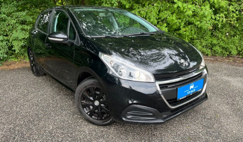 
								Peugeot 208 1,2 PureTech 82 Allure+ 5d full									