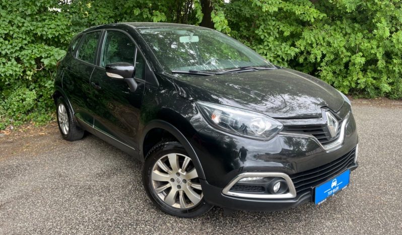 
								Renault Captur 0,9 TCe 90 Authentique 5d full									