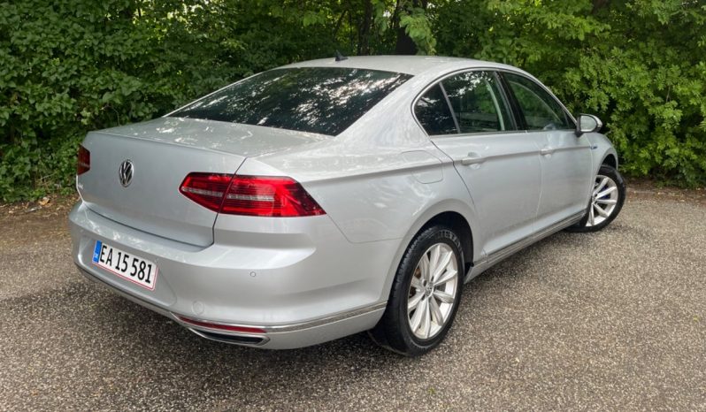 
								VW Passat 1,4 GTE DSG 4d full									