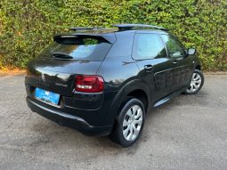 
										Citroën C4 Cactus 1,2 PureTech 82 Shine ETG 5d full									