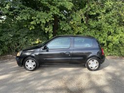 
										Renault Clio II 1,2 8V Family Authentique 3d full									