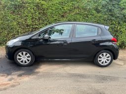 
										Peugeot 208 1,2 VTi 82 Allure 5d full									