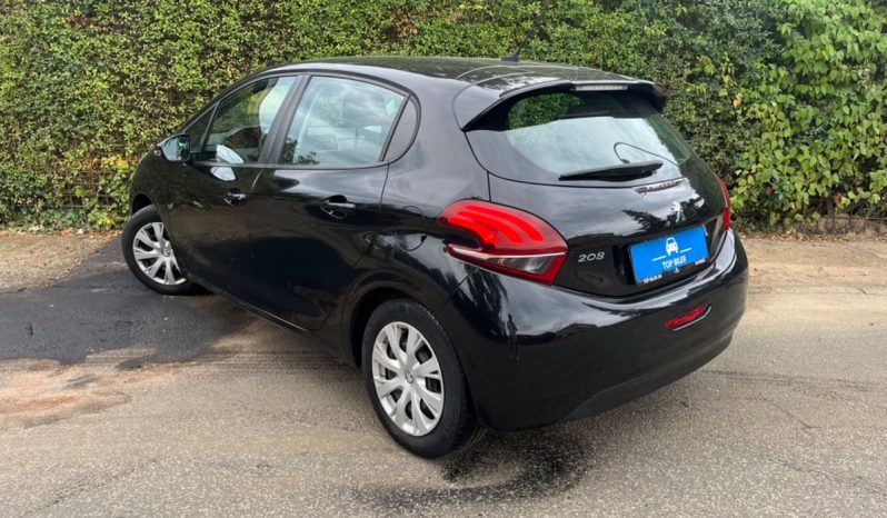 
								Peugeot 208 1,2 VTi 82 Allure 5d full									