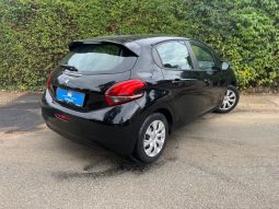 
										Peugeot 208 1,2 VTi 82 Allure 5d full									