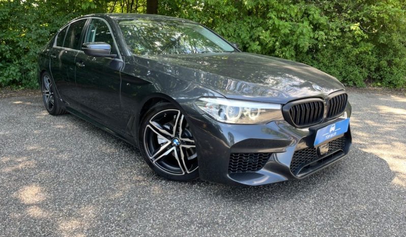 
								BMW 520d 2,0 M-Sport aut. 4d full									