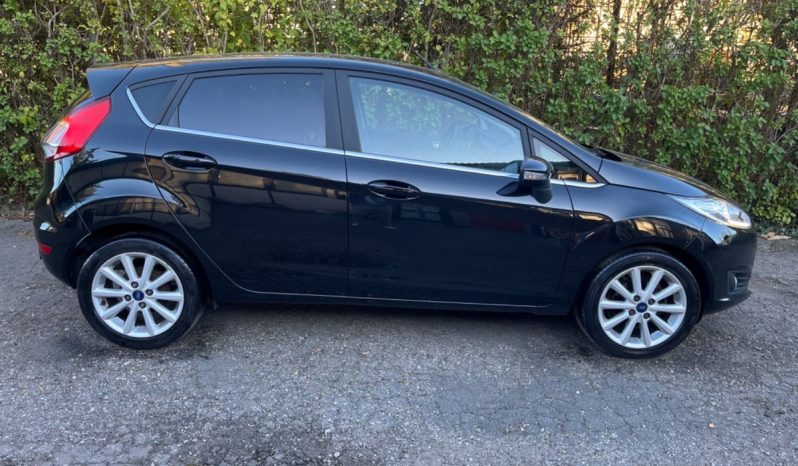 
								Ford Fiesta 1,0 SCTi 100 Titanium 5d full									