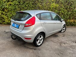 
										Ford Fiesta 1,25 60 Titanium 5d full									