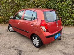 
										Hyundai i10 1,2 Comfort 5d full									