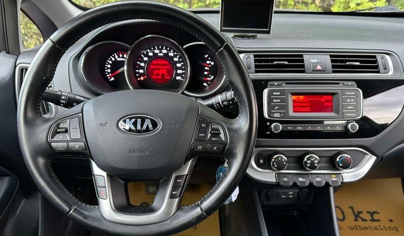 
								Kia Rio 1,2 CVVT Style+ 5d full									