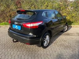 
										Nissan Qashqai 1,2 Dig-T 115 Tekna 5d full									