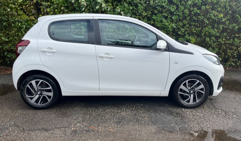 
								Peugeot 108 1,0 e-VTi 72 Allure+ 5d full									