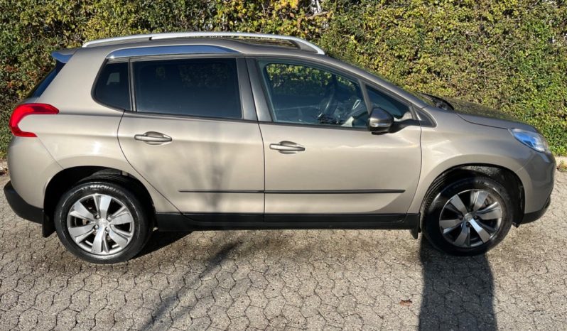 
								Peugeot 2008 1,2 VTi 82 Allure 5d full									