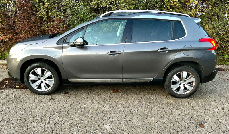 
								Peugeot 2008 1,2 e-THP 110 Allure 5d full									