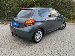 
										Peugeot 208 1,2 VTi 82 Active 5d full									