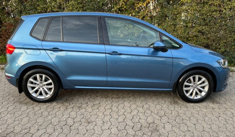 
								VW Golf Sportsvan 1,2 TSi 110 Comfortline BMT 5d full									