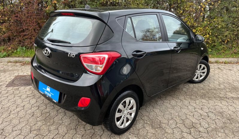 
								Hyundai i10 1,0 Move 5d full									