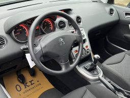 
										Peugeot 308 1,6 VTi Comfort+ 5d full									