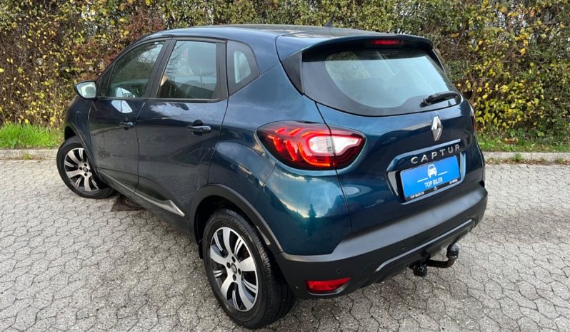 
								Renault Captur 0,9 TCe 90 Intens 5d full									