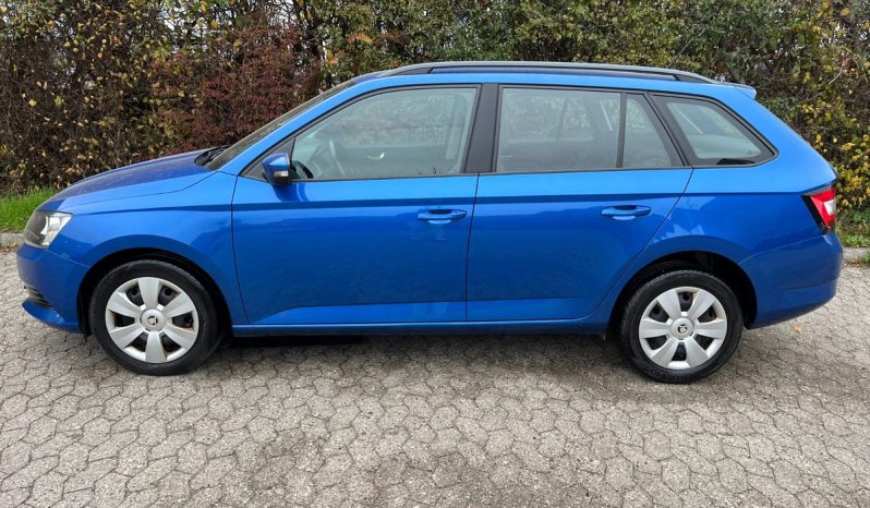 
								Skoda Fabia 1,2 TSi 110 Style Combi DSG 5d full									